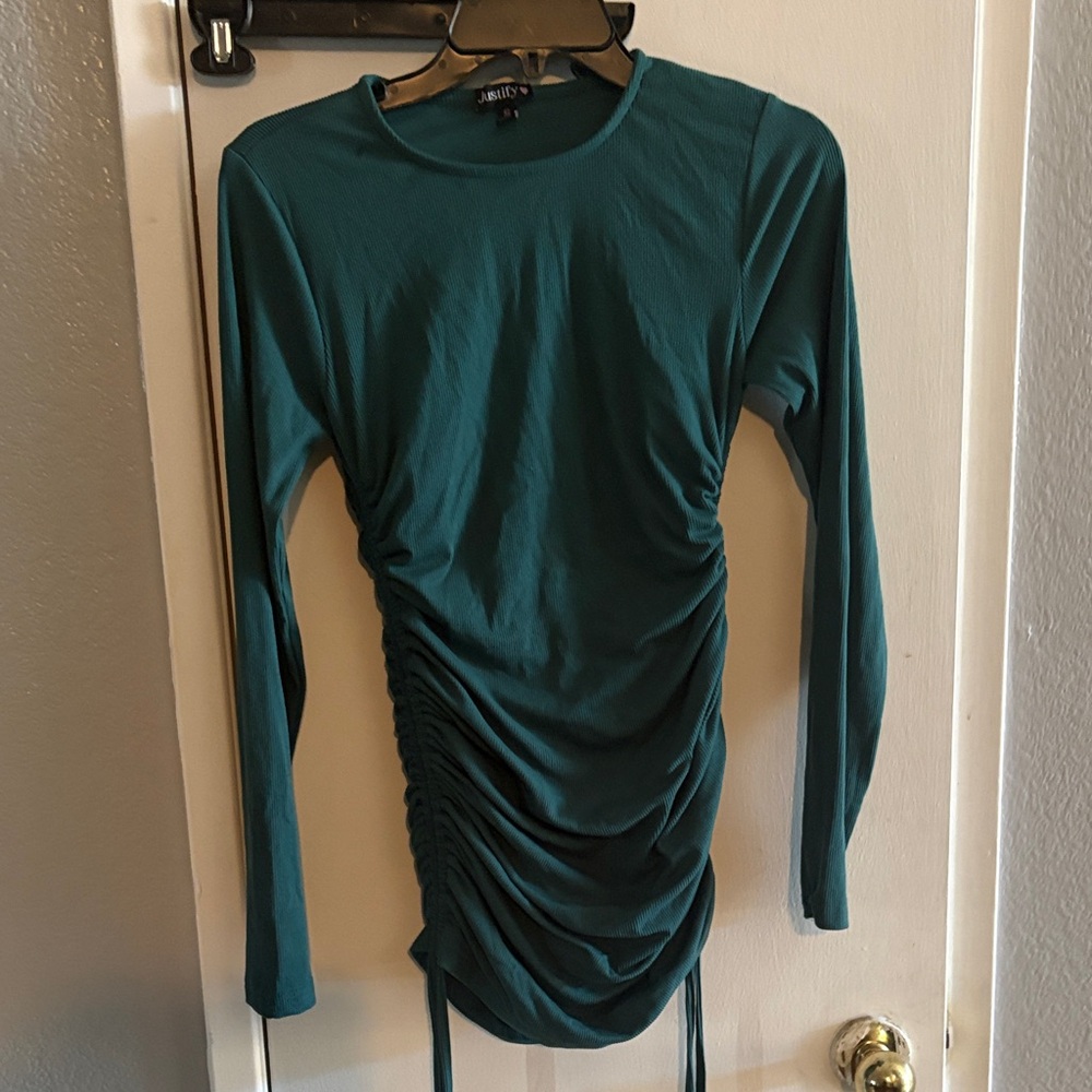 Justify Teal Ruched Long Sleeve Top